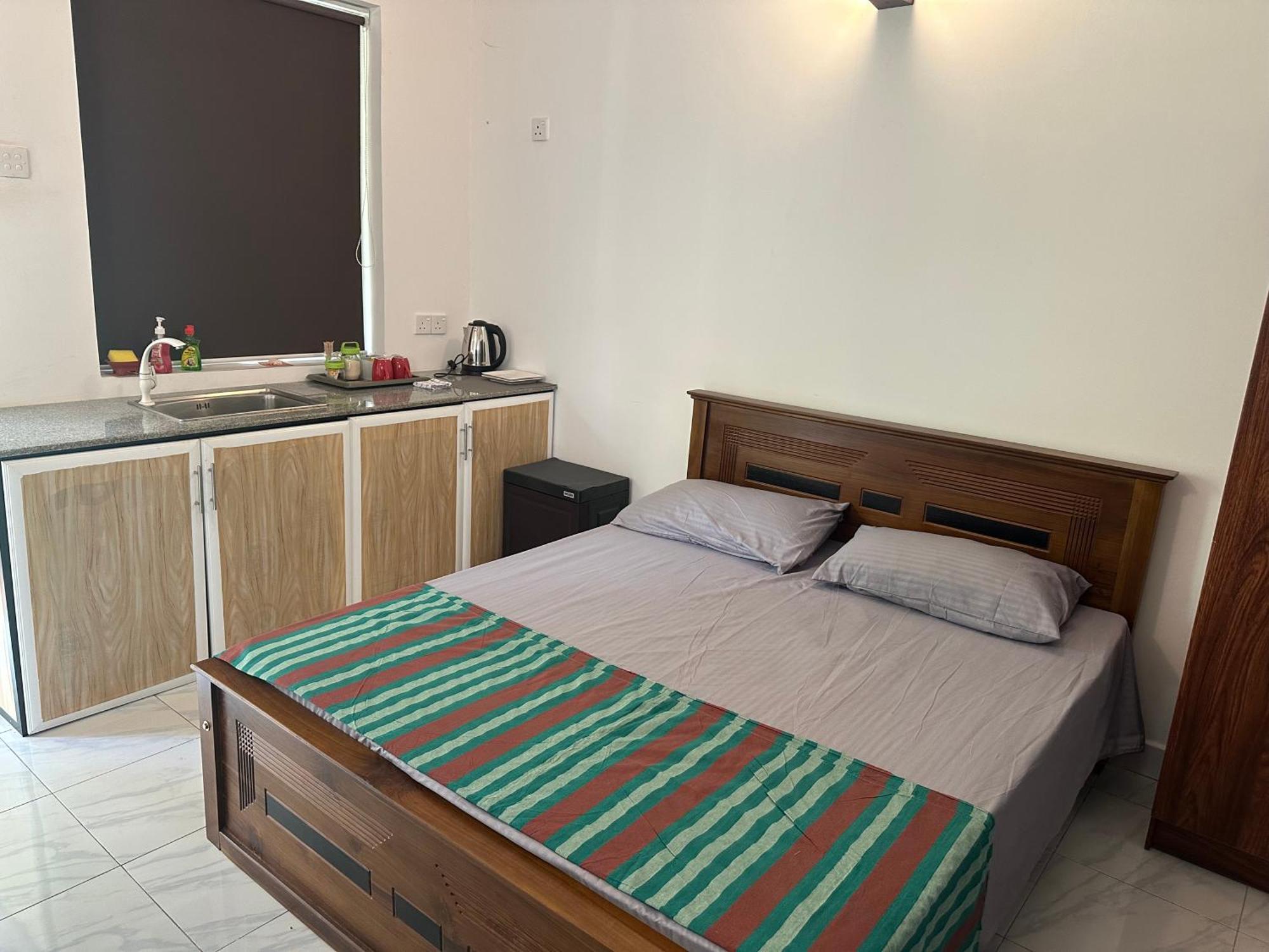 Mango Tree Budget Home Stay Homagama Buitenkant foto